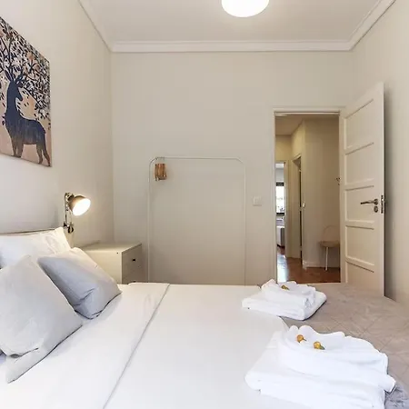 Portucale ! Ajuda Delight Apartment
